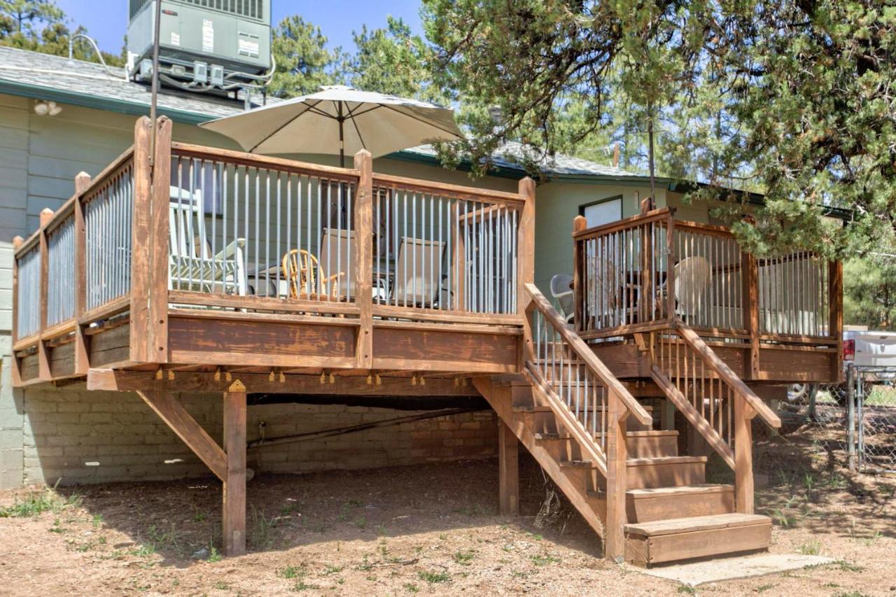 Pine Cabin Exterior foto